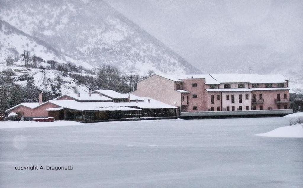 Hotel Don Luis Castel Di Sangro Exteriör bild