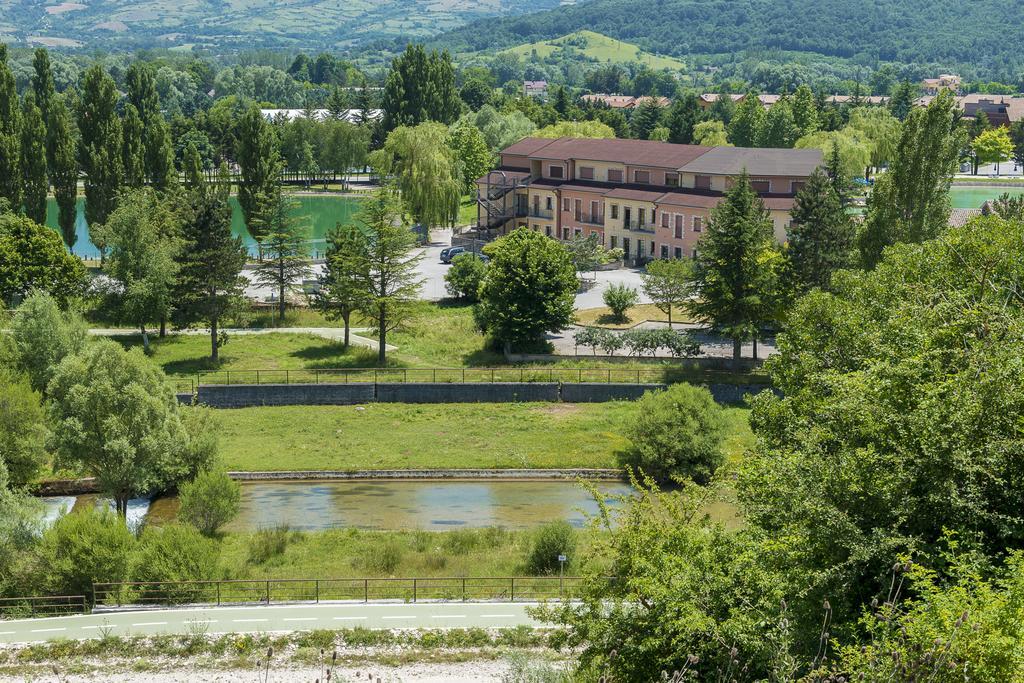 Hotel Don Luis Castel Di Sangro Exteriör bild