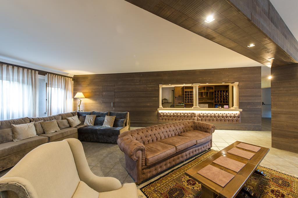 Hotel Don Luis Castel Di Sangro Exteriör bild