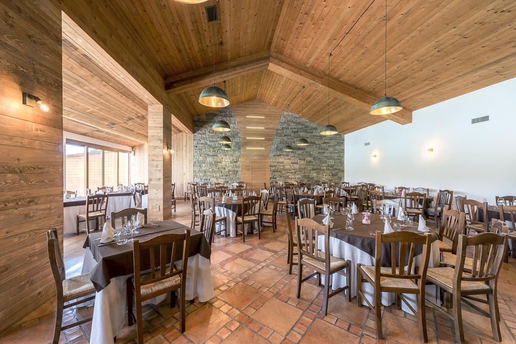 Hotel Don Luis Castel Di Sangro Exteriör bild